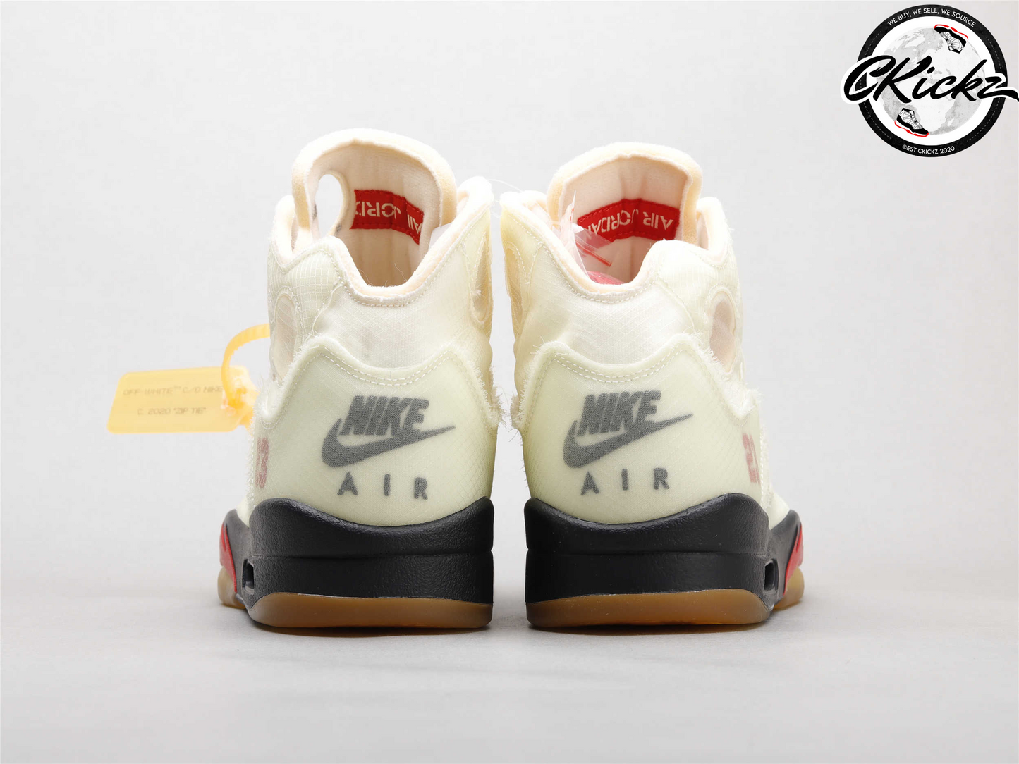 J5 Retro Off-White