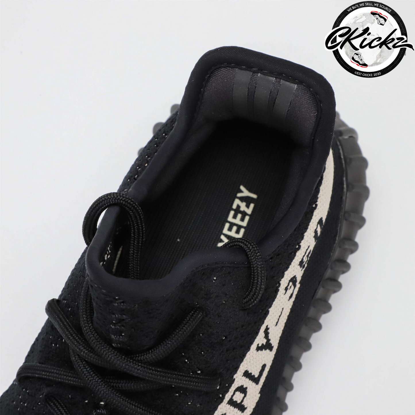 Yzy Boost 350 V2 Core Black White