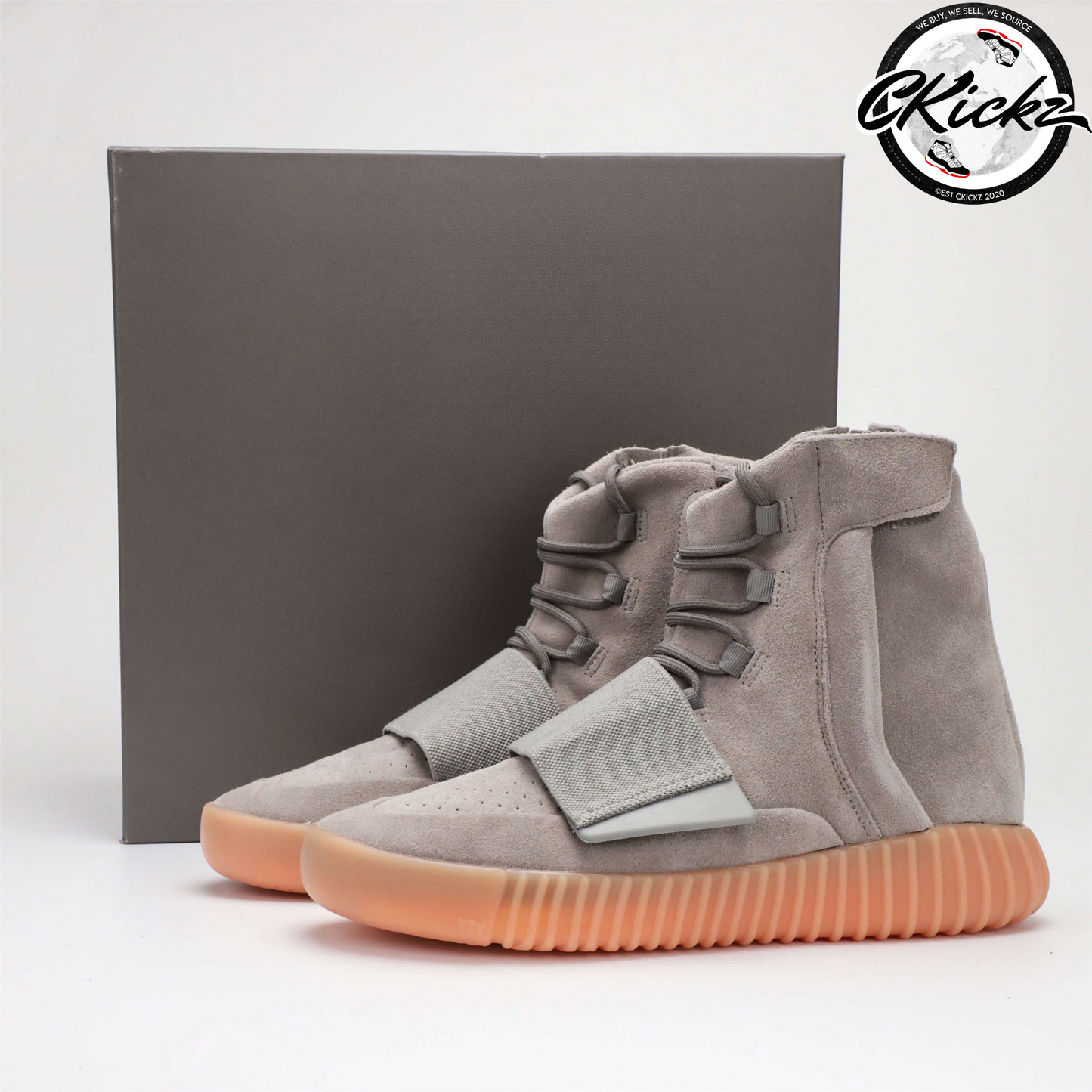Yzy Boost 750 Light Grey Glow