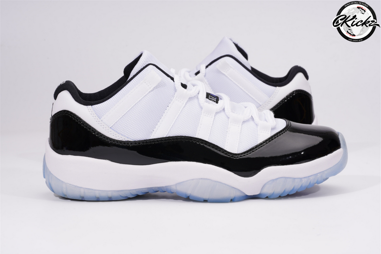 Retro Low Concord Trainers