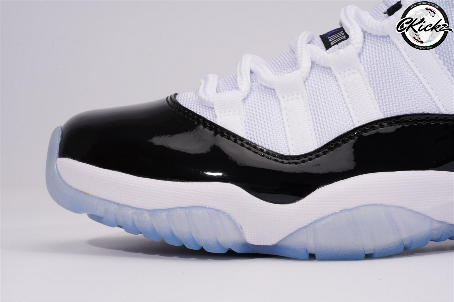 Retro Low Concord Trainers