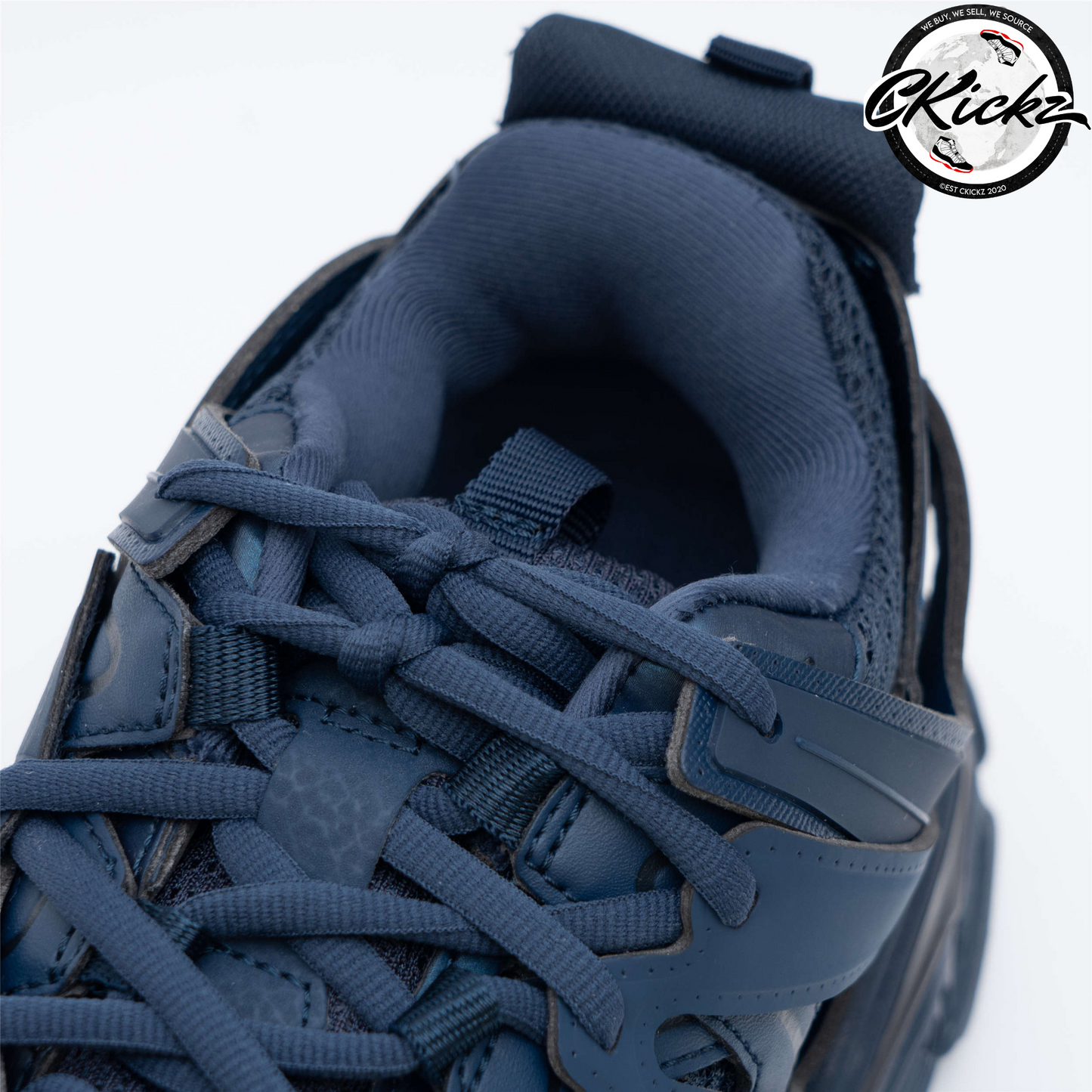 Balenci Track Blue Pearl
