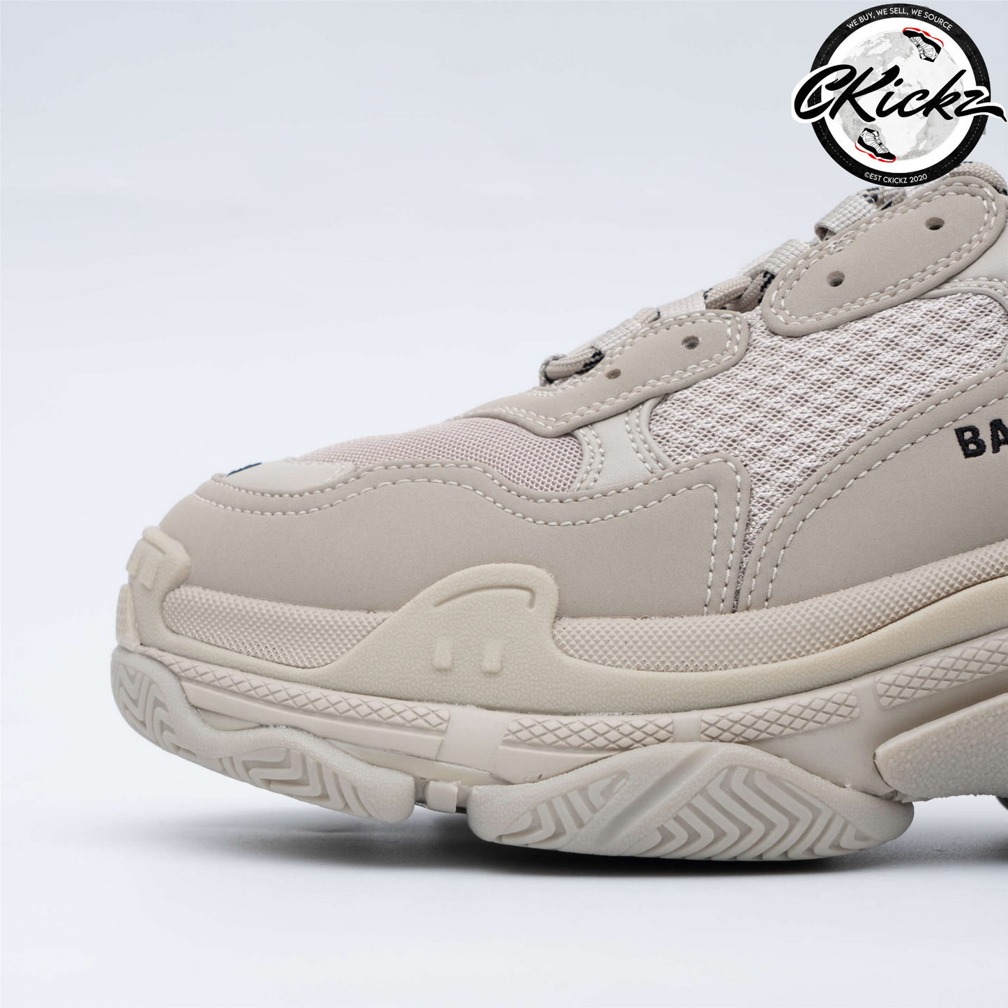 Balenci Triple S Beige