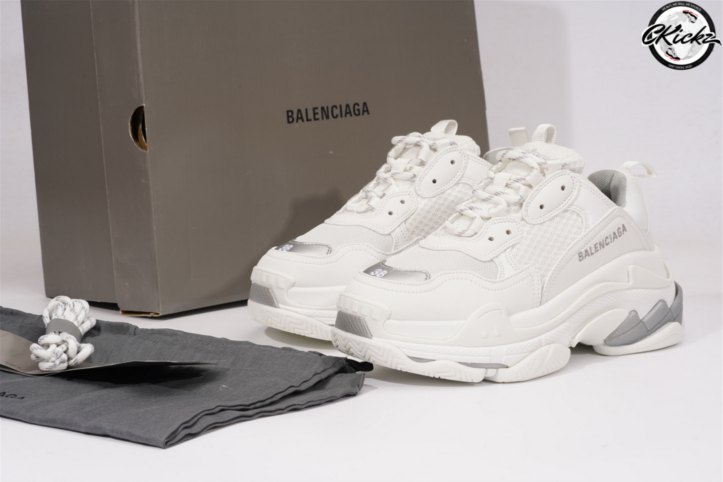 Balenci Triple S White Grey