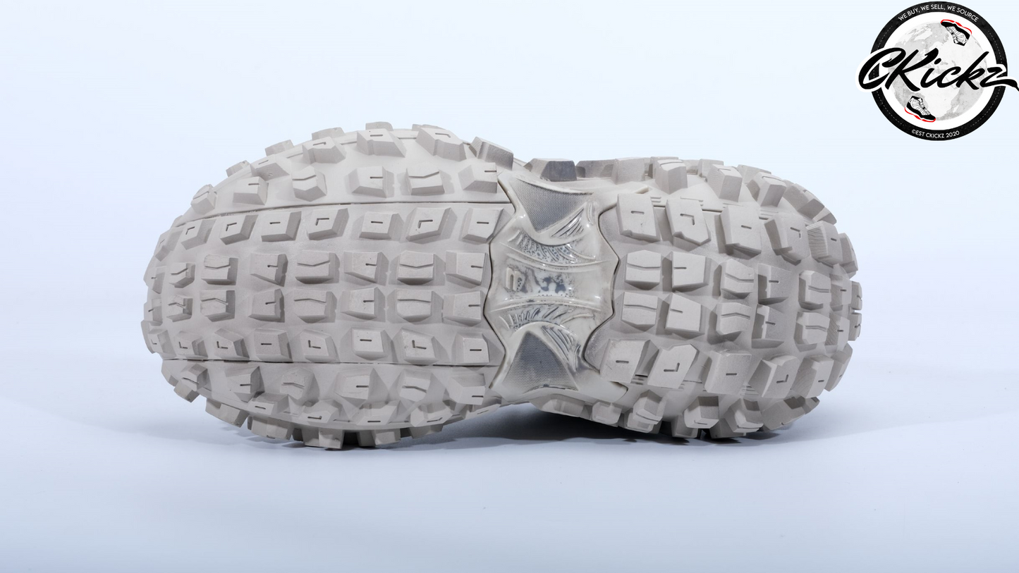 Balenci Defender Beige