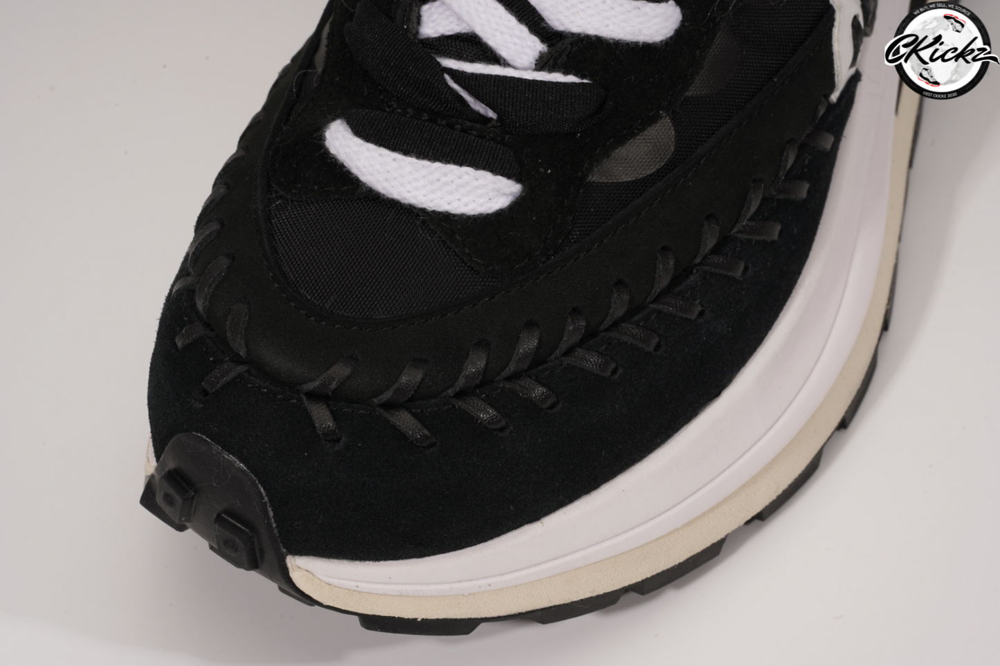 Double Stack Black/White Runners