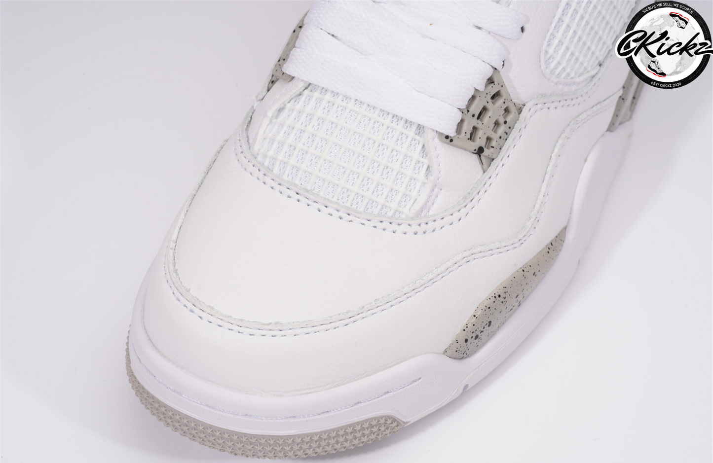 Retro White Oreo Trainers