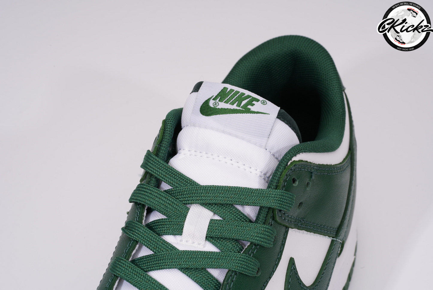 Court Fade Low Emerald Green