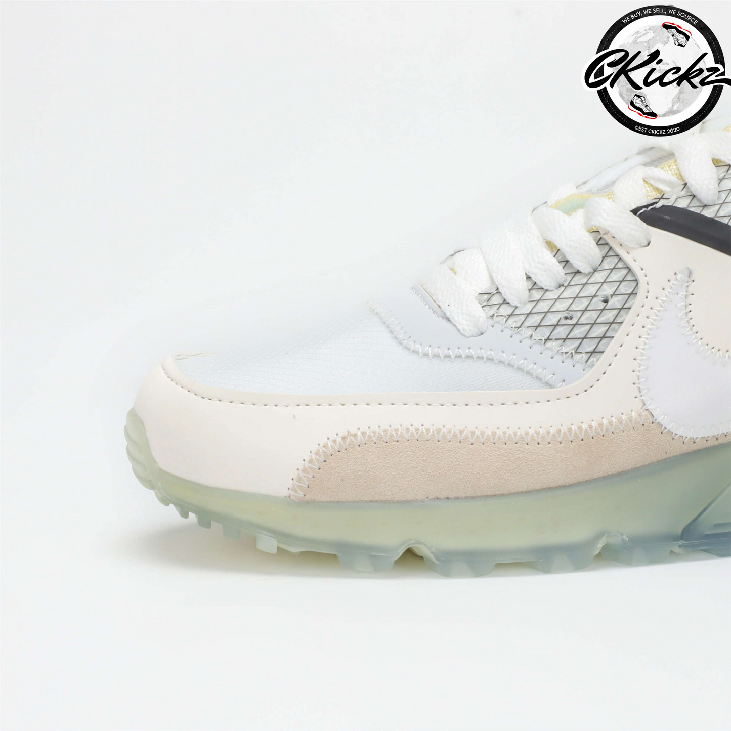 Decon Ice Runners White