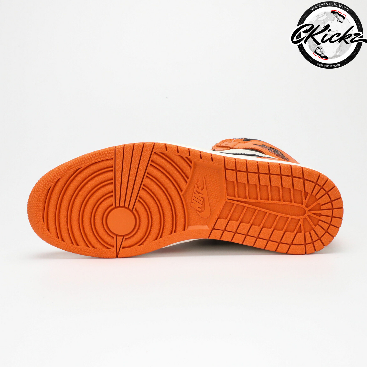 Retro Reverse Shattered Backboard Trainers