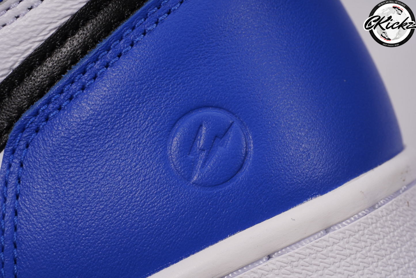Retro Fragment Trainers