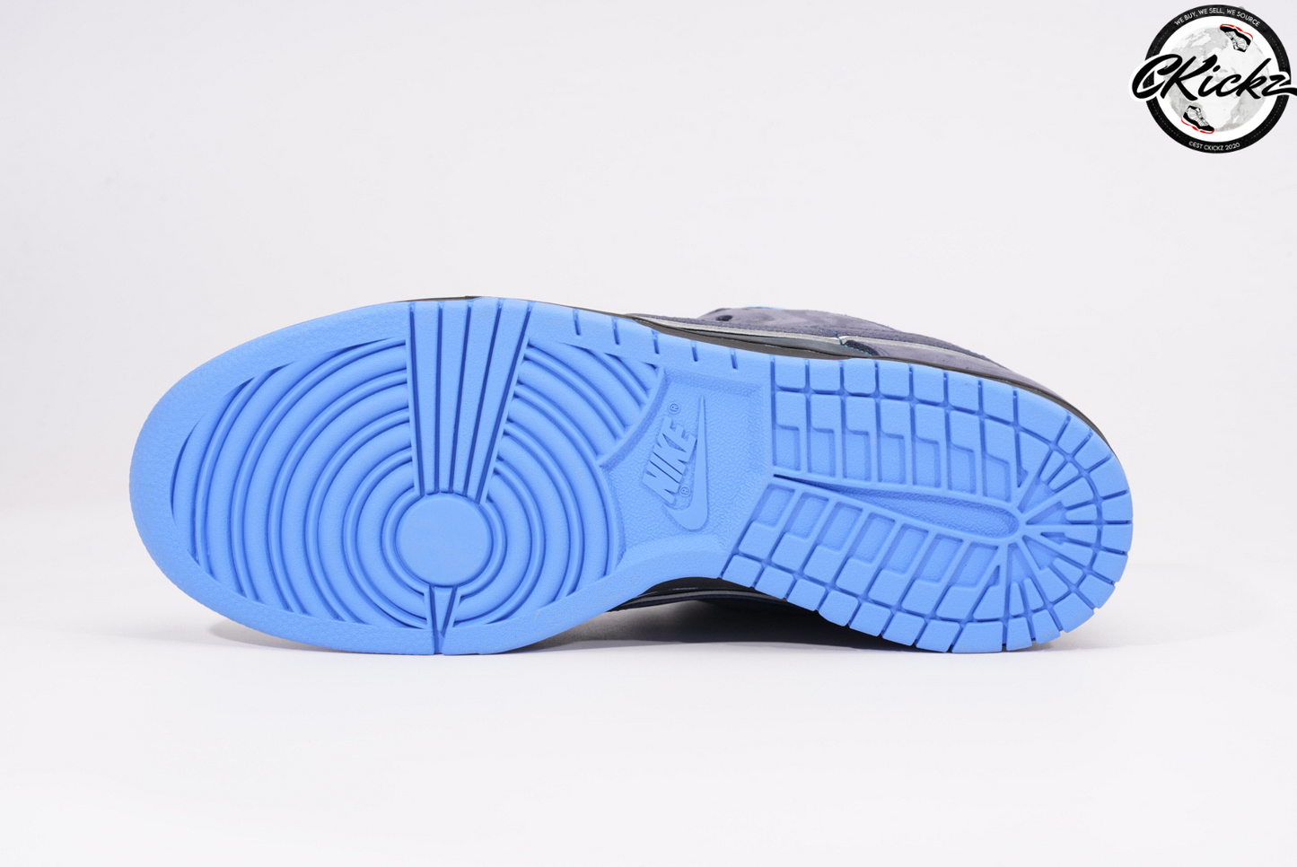 Court Fade Low Triple Blue