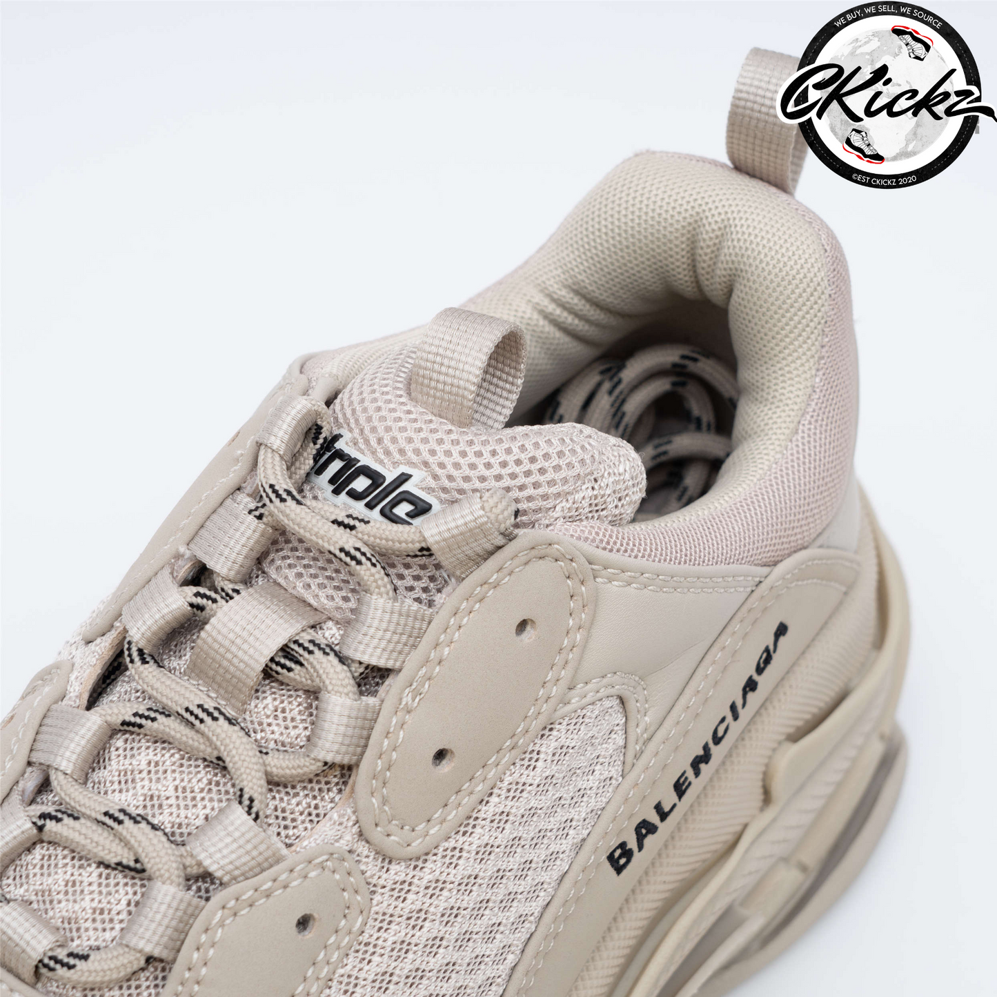 Balenci Triple S Beige (W)