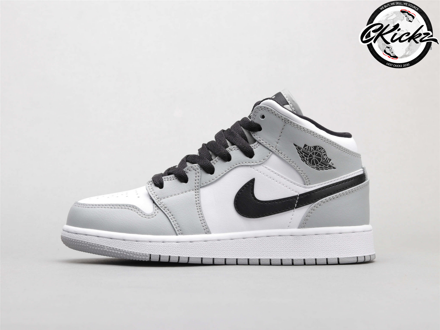 Retro Mid Smoke Grey Trainers
