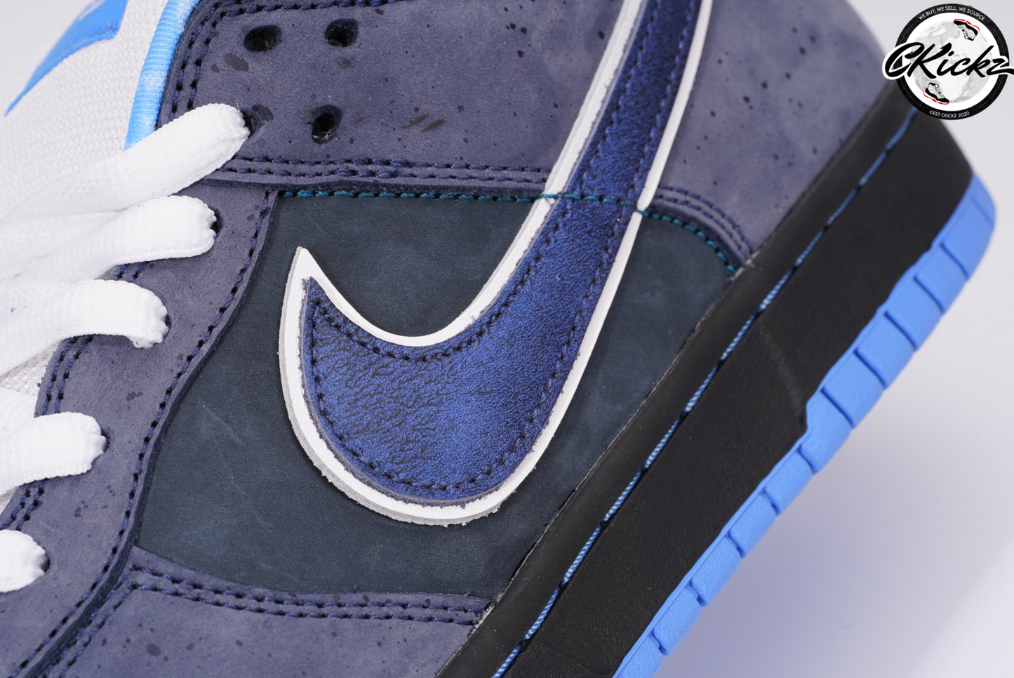 Court Fade Low Triple Blue
