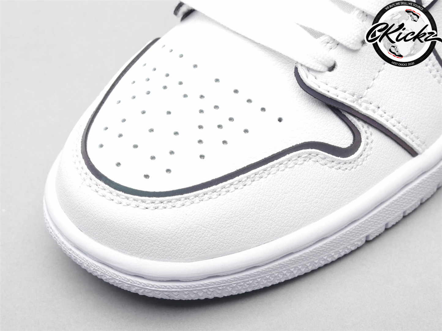 Retro Mid Iridescent Reflective White Trainers