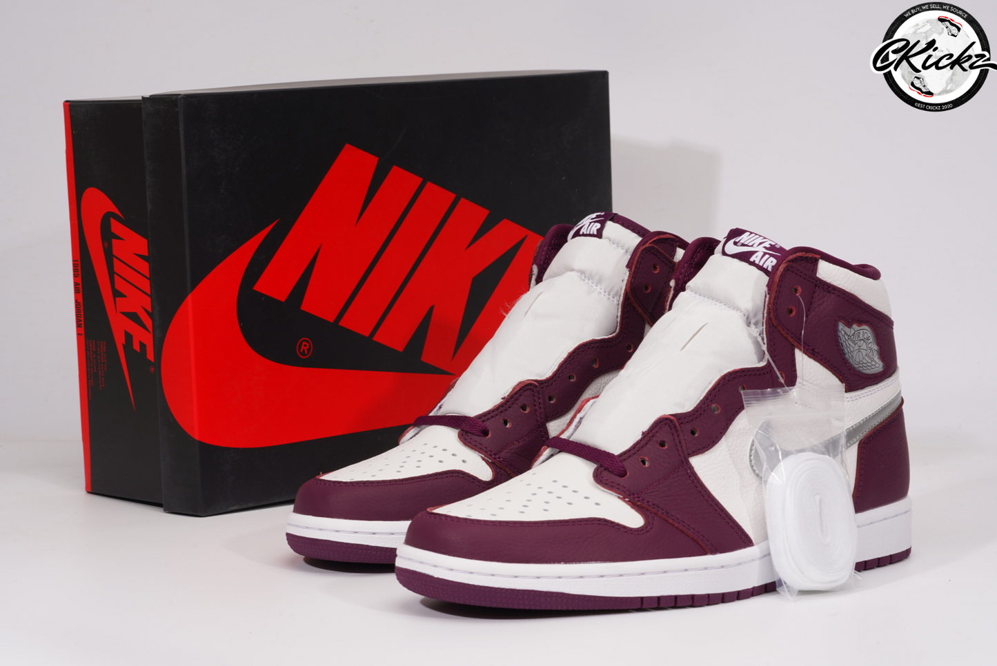 Retro High OG Bordeaux Trainers