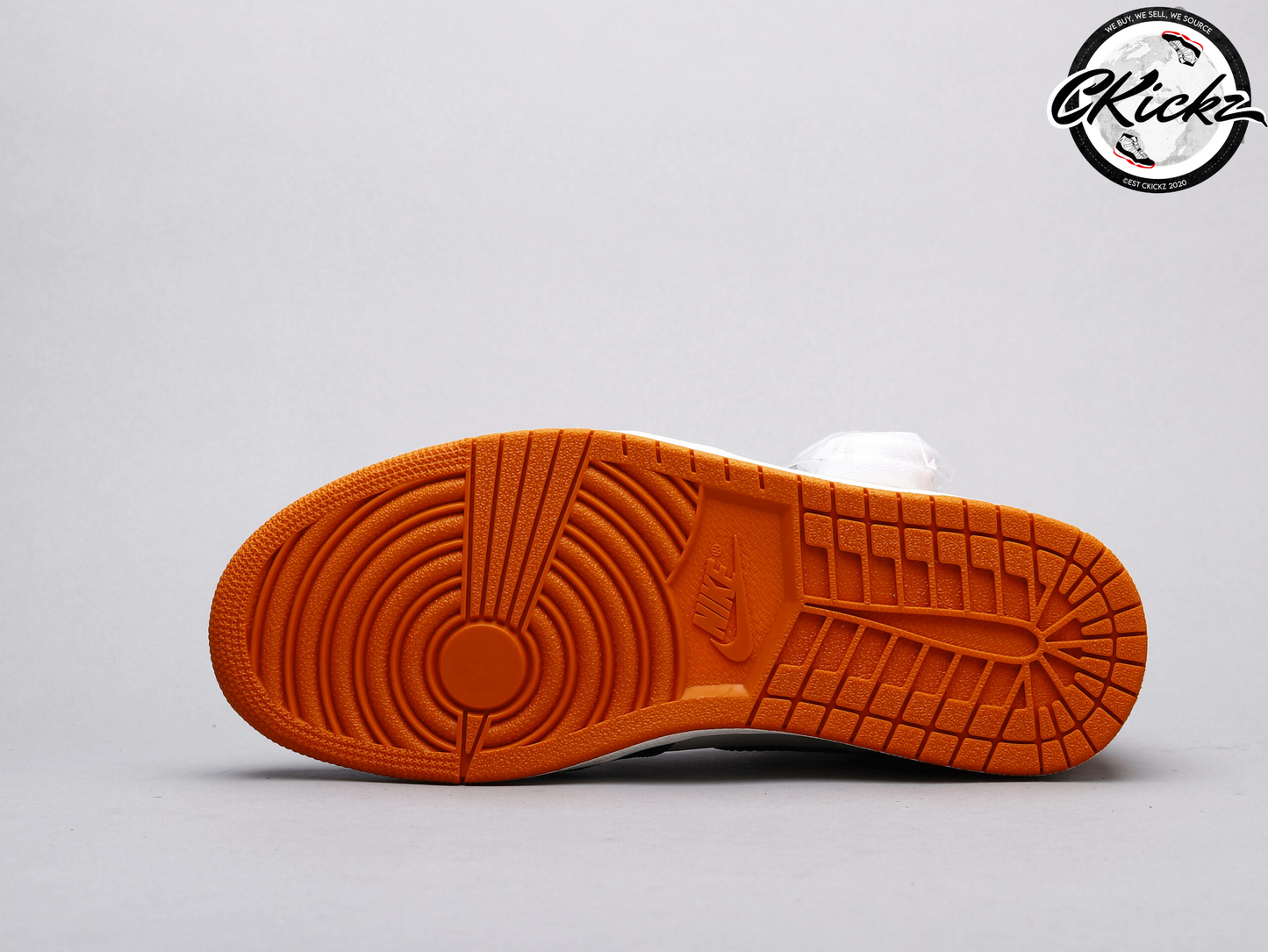 Retro Shattered Backboard Trainers