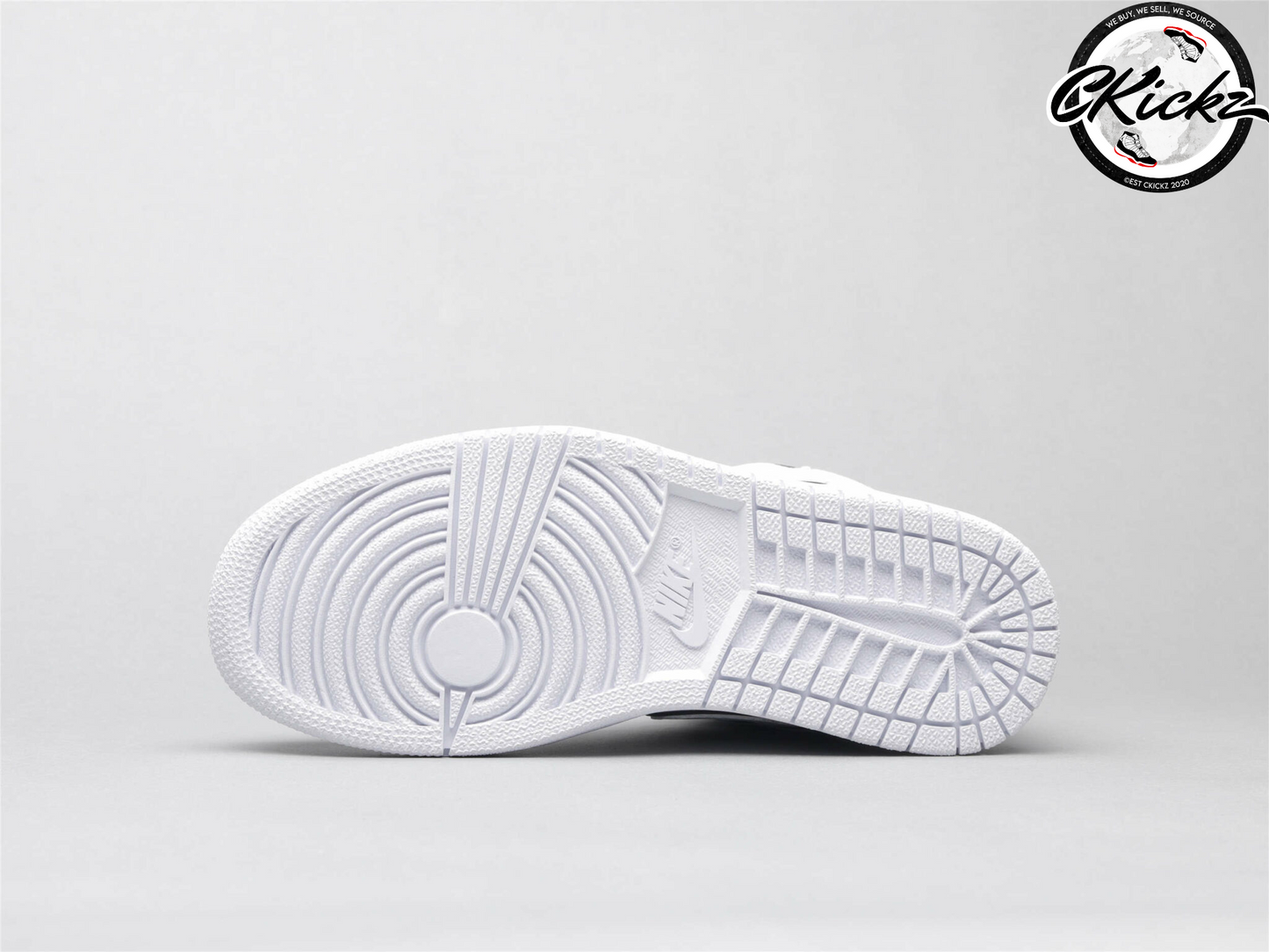 Retro Mid Iridescent Reflective White Trainers