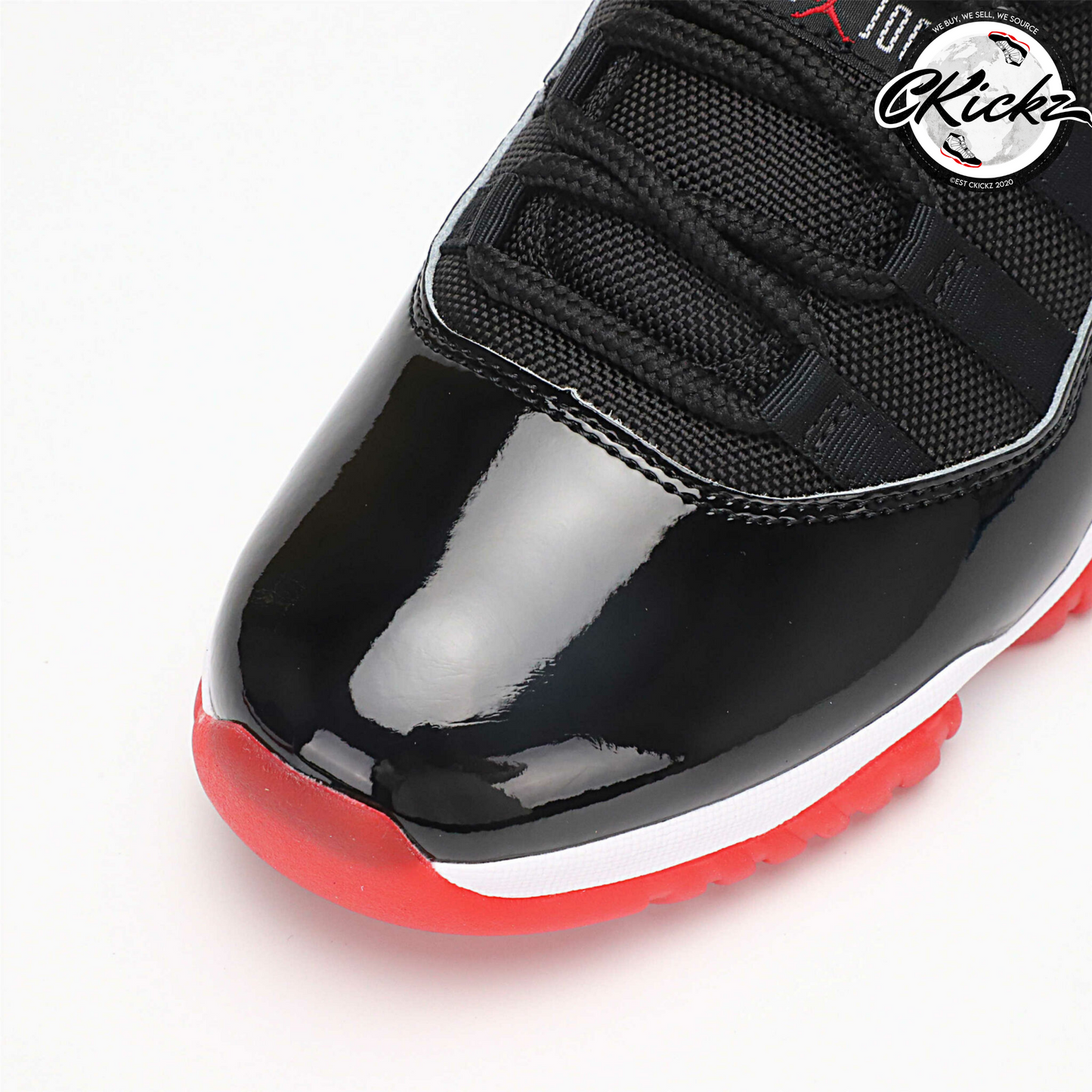 Retro Bred Trainers