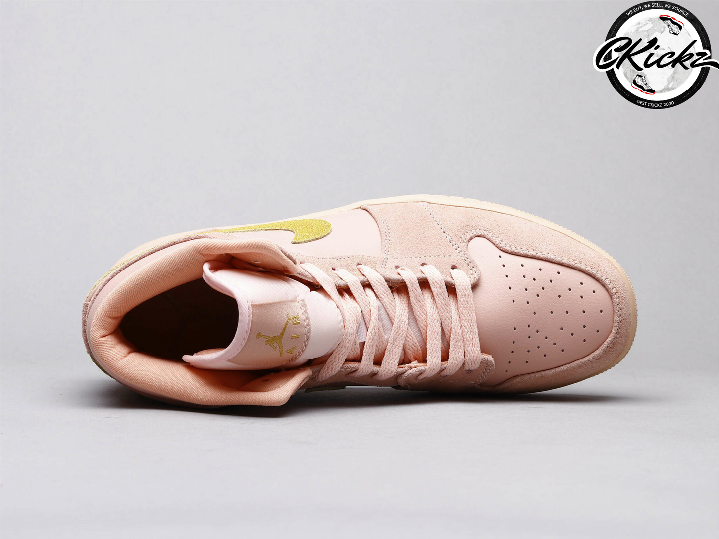 Retro Mid Coral Gold Trainers