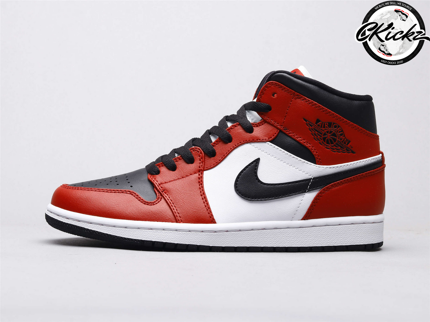 Retro Mid Chicago Toe Trainers