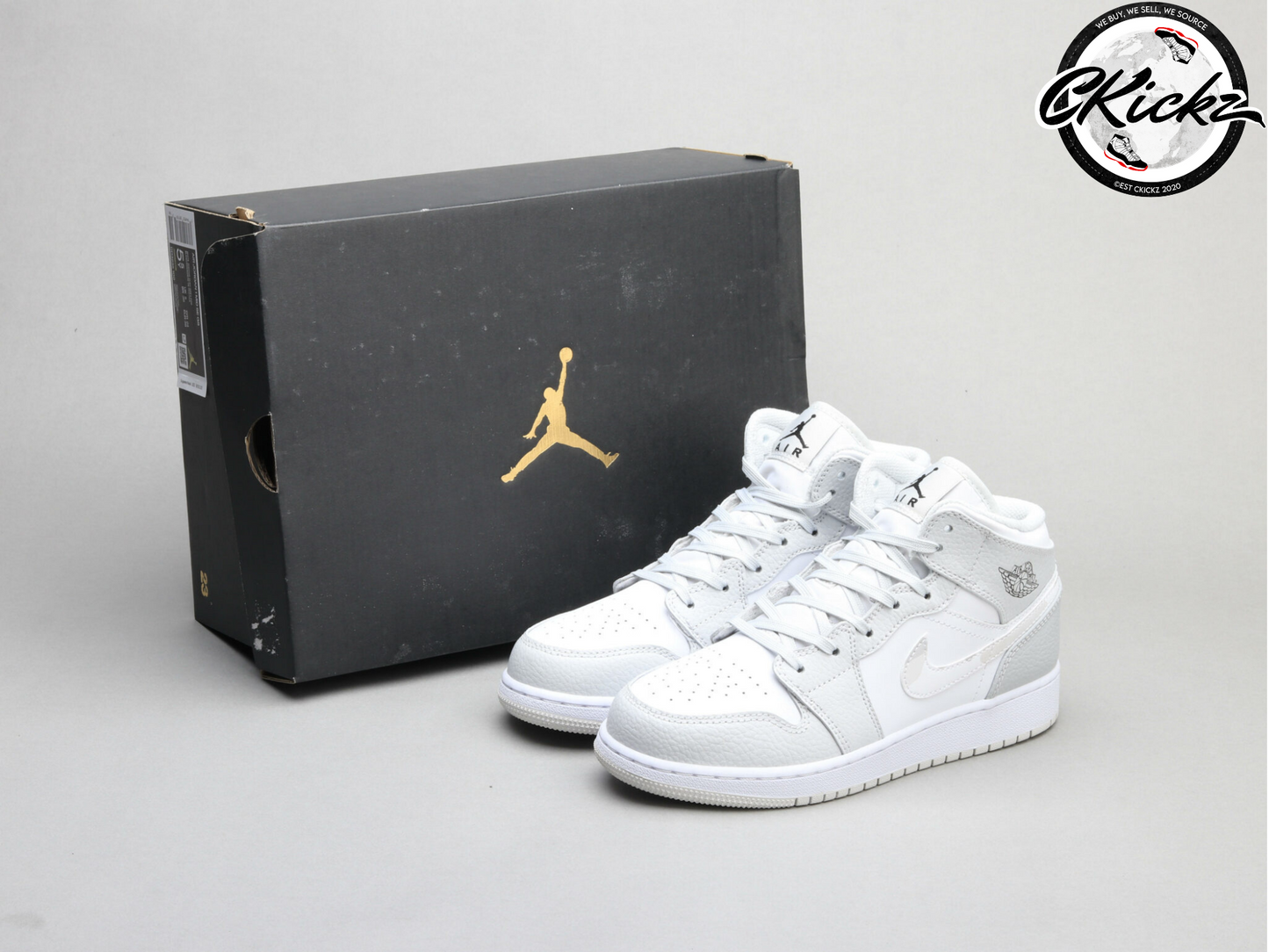 Retro Mid Grey Camo Trainers
