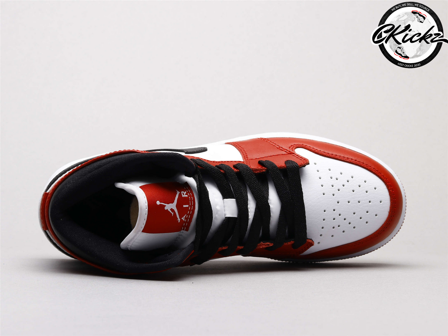 Retro Mid Chicago White Toe Trainers
