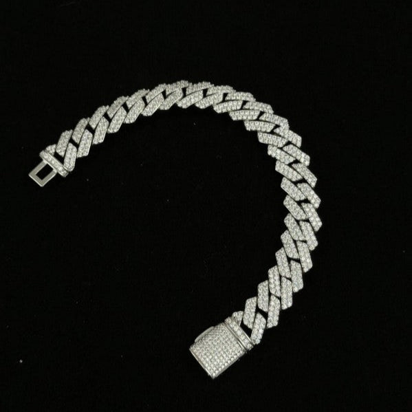 Bracelet 16