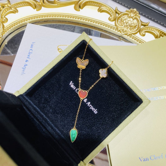 Clover Charm Necklace 8