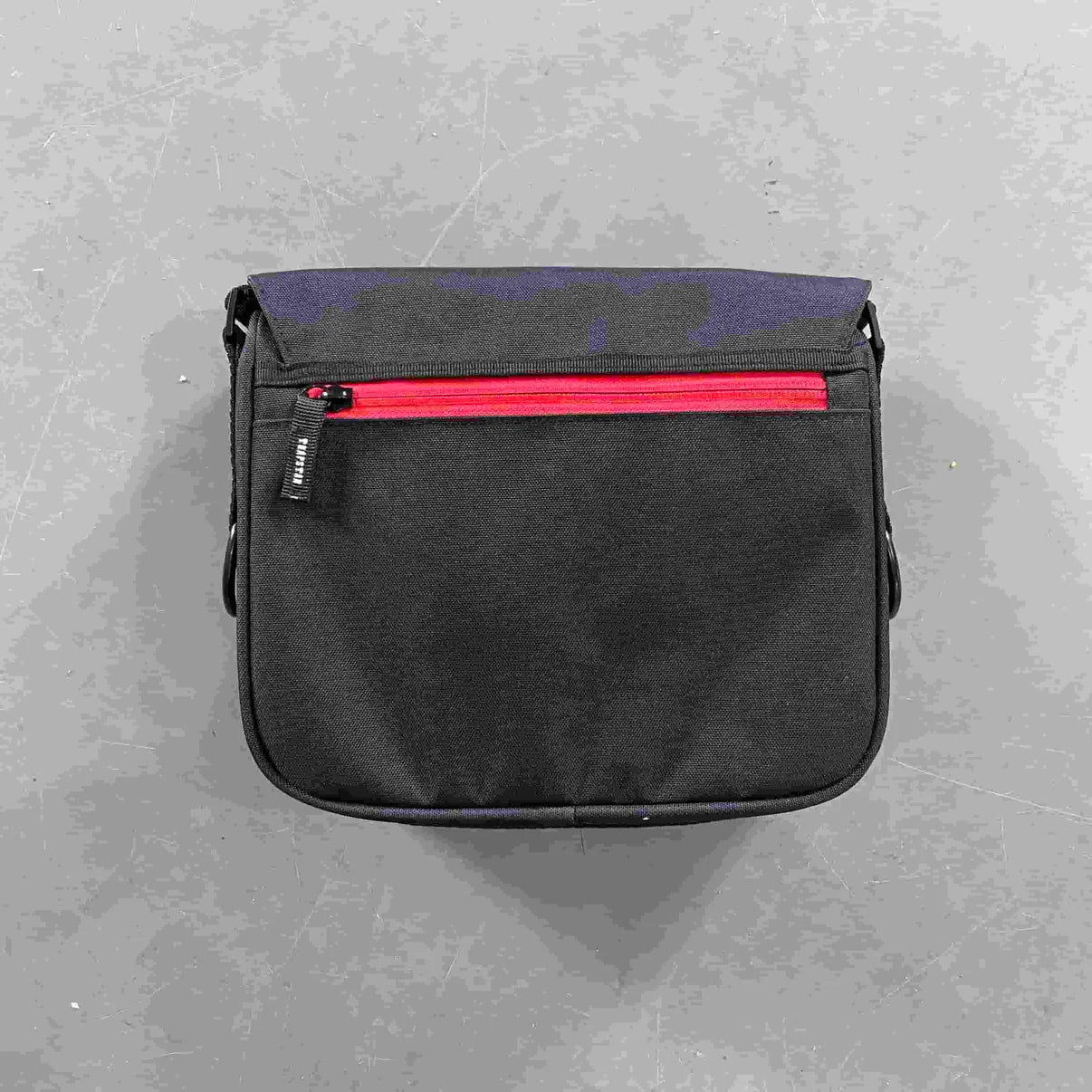 TS 2.0 bag-black/red Trapstar bag