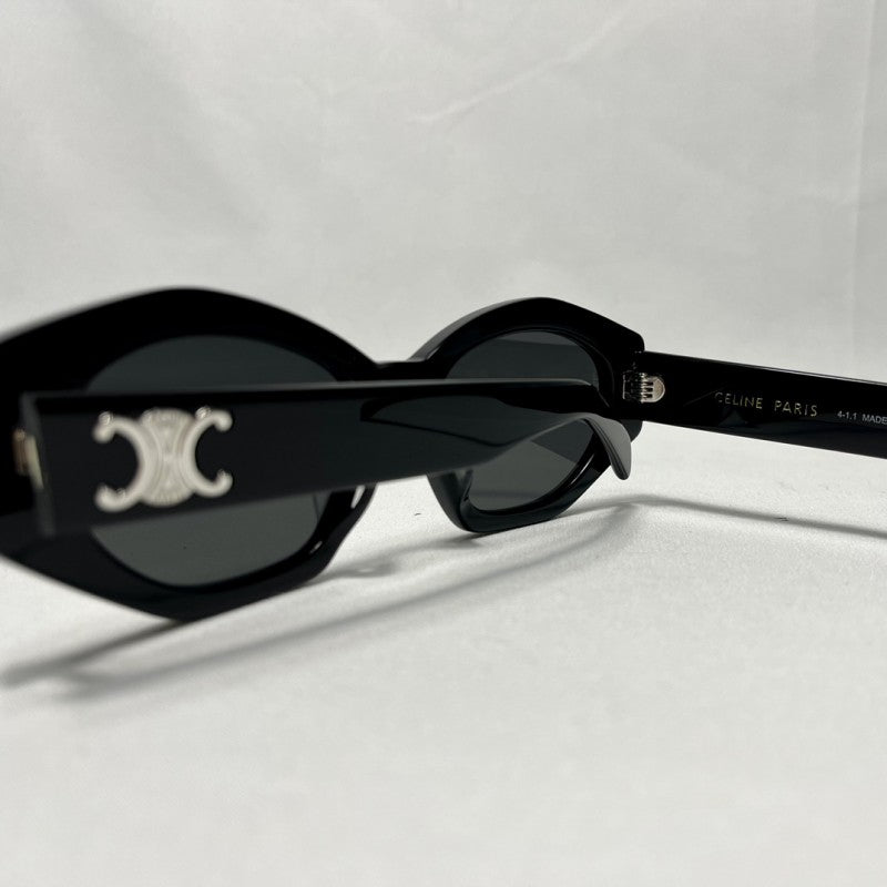 Cel Glasses 16