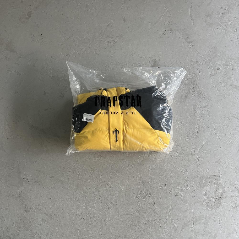 TS Decoded Arch Puffer Black Yellow