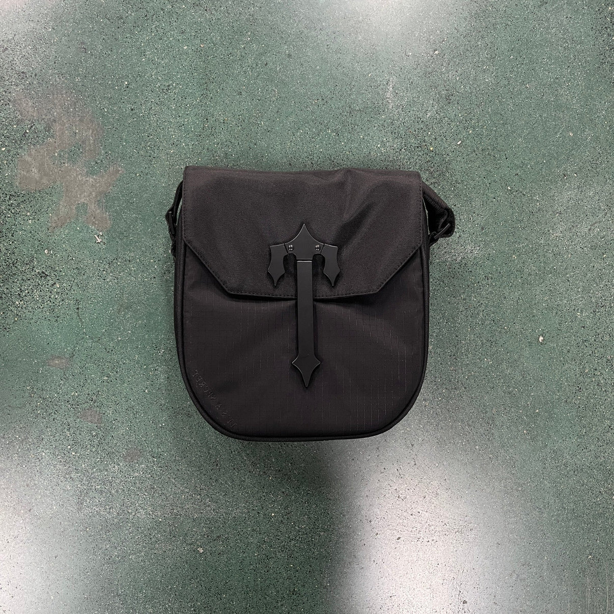 TS COBRA T BAG - BLACK