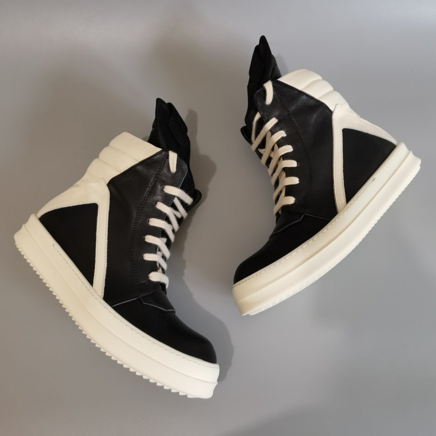 Avant High-Rise Street Sneaker