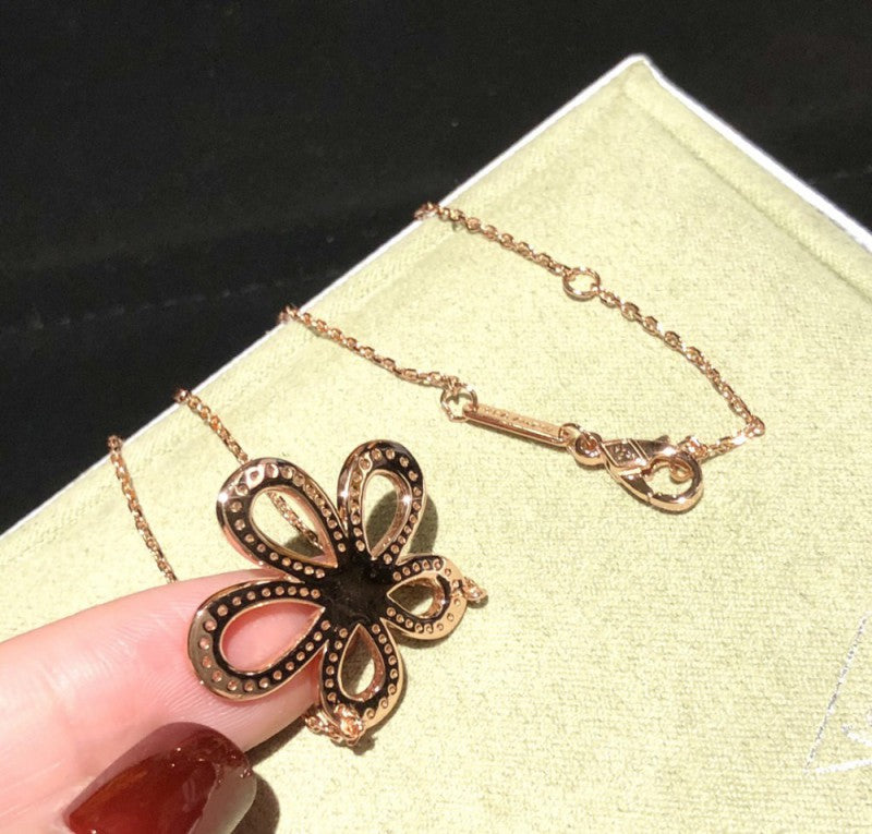 Clover Charm Necklace 9