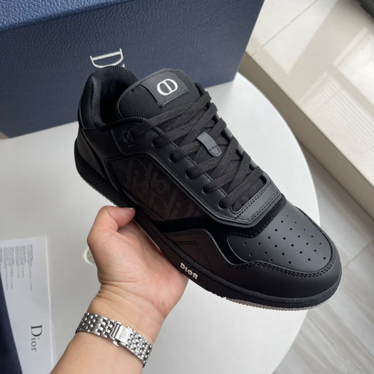 D1or Low Top Sneaker Black