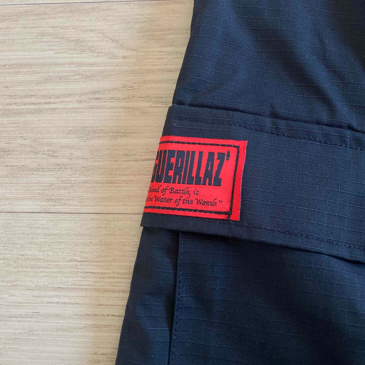 Crtz black with red logo cargos