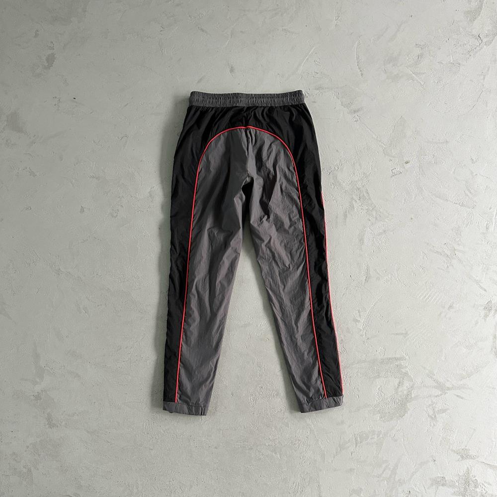 TS Irongate T Shellsuit Black Red