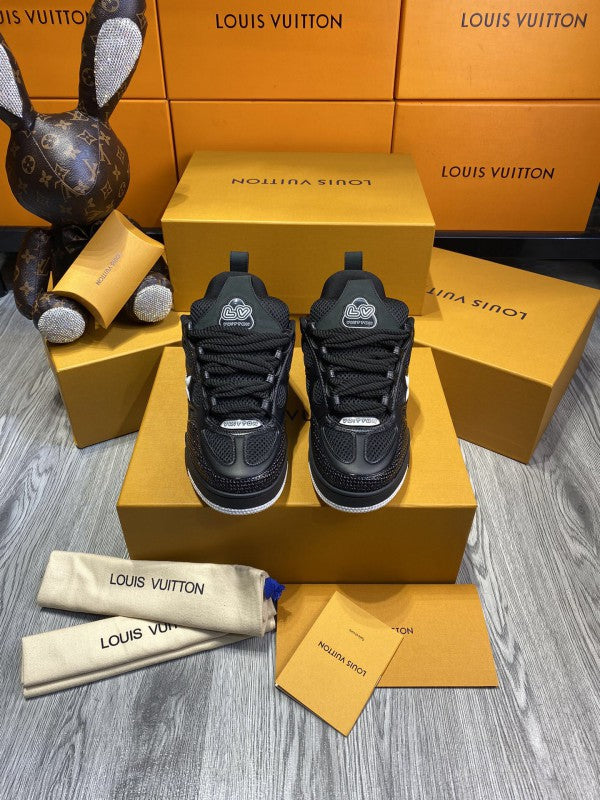 LV Skate Trainers Black