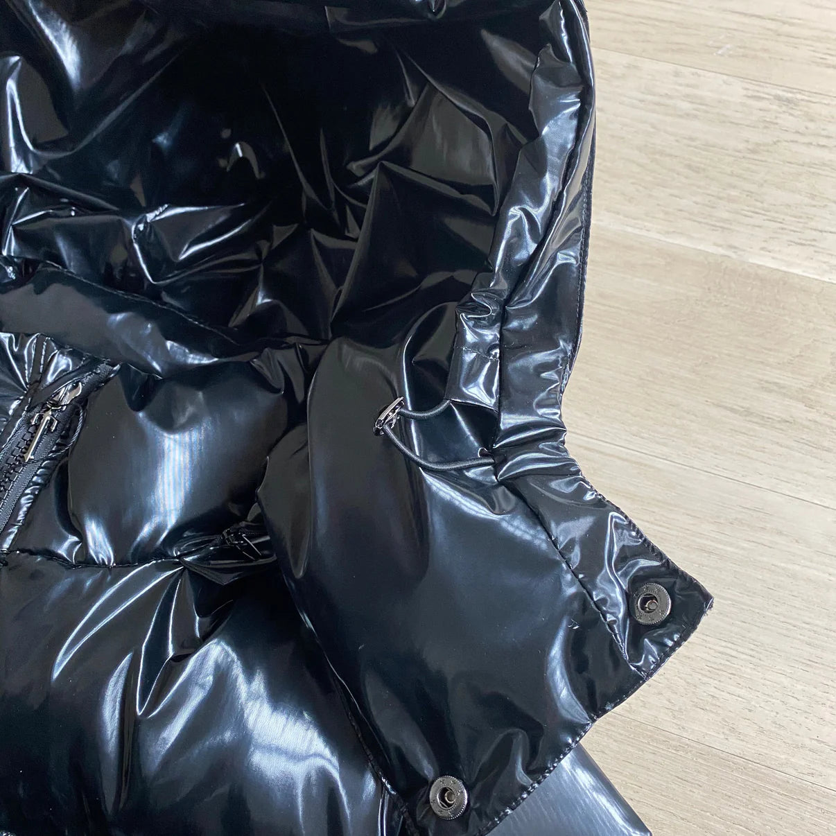 TS Shiny Black Irongate Jacket Detachable Hood