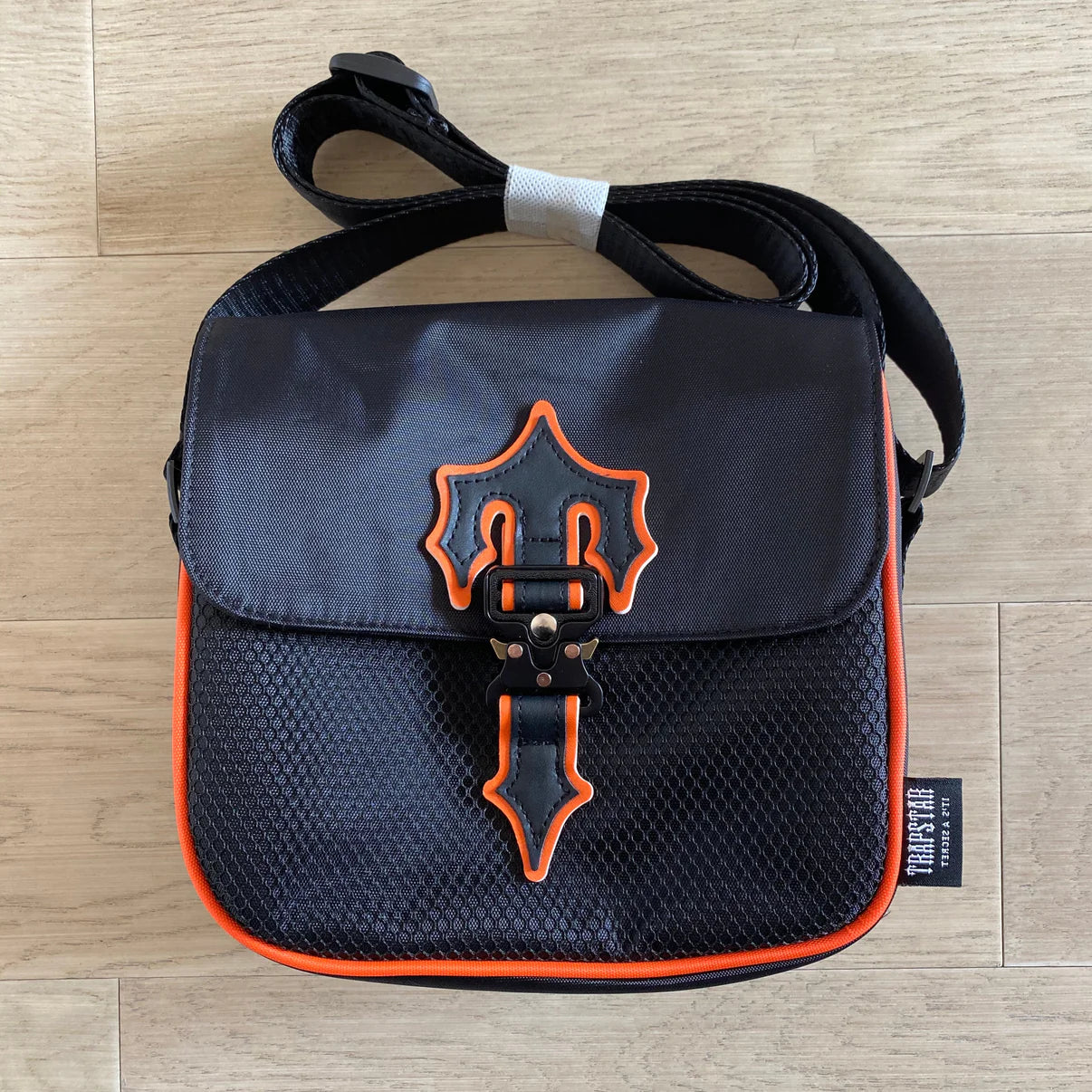 TS Messenger Bag 1.0-Black/Orange