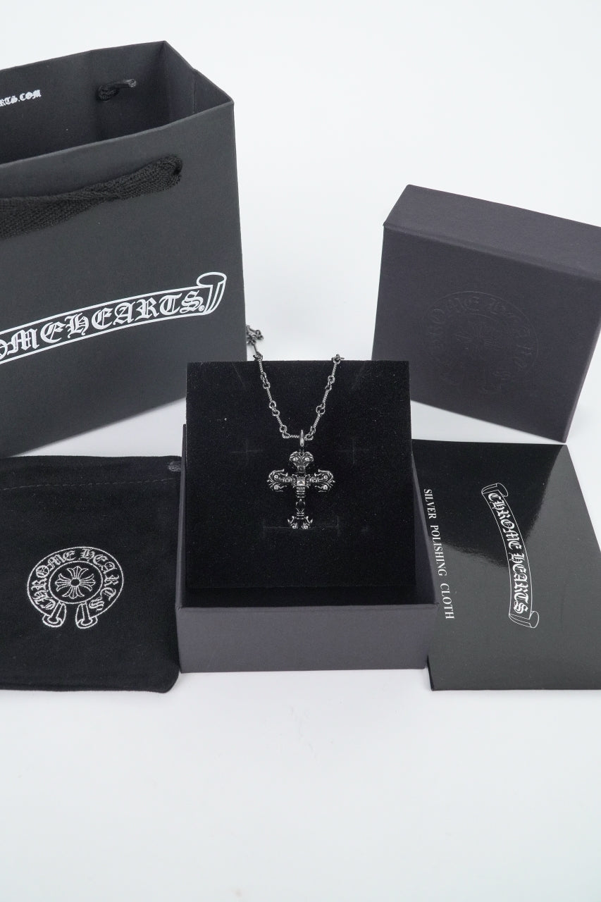 Vintage Blade Pendant Chain