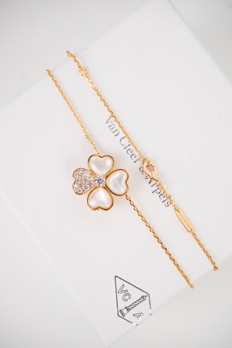 Clover Charm Necklace 6