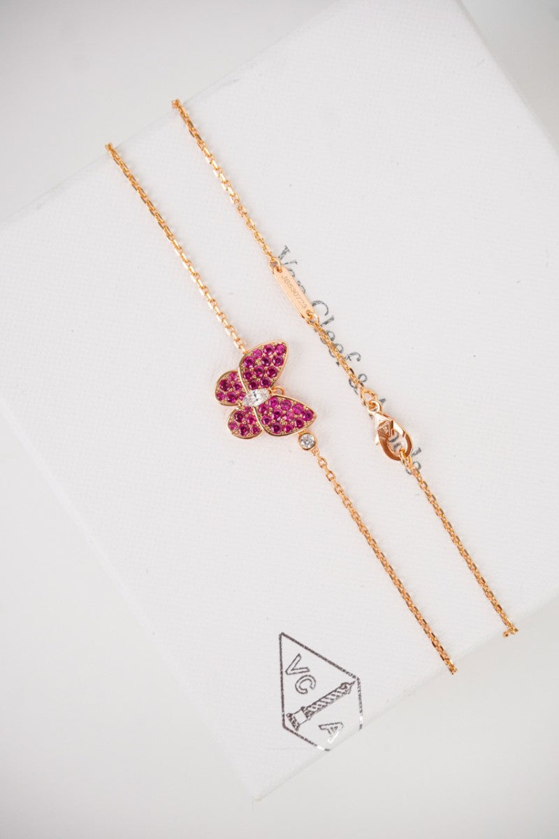 VC Necklace 7