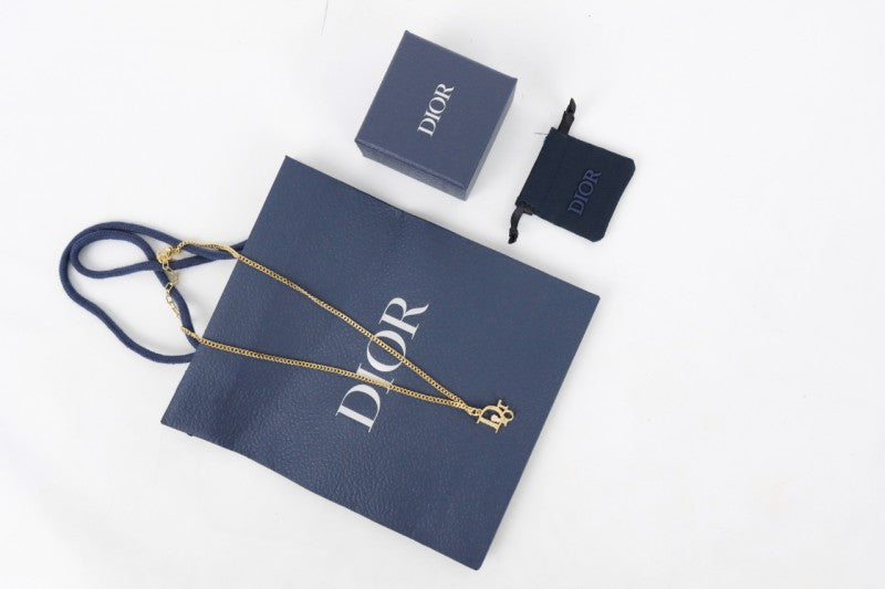 "D" Gold Necklace