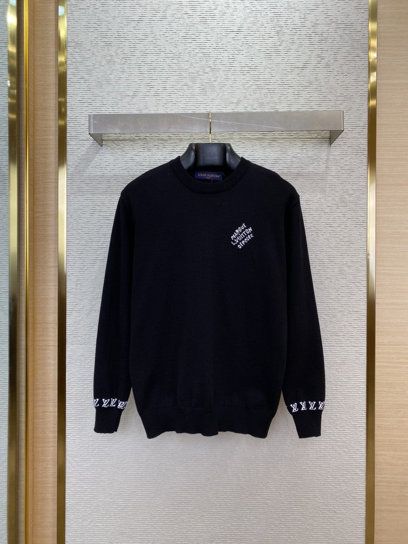 1V Long-Sleeved Cotton Crewneck