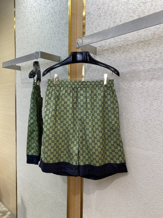 Twin-G Print Silk Shorts Khaki
