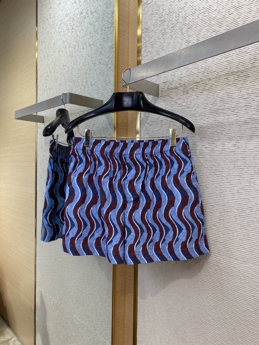 Wave Print Shorts