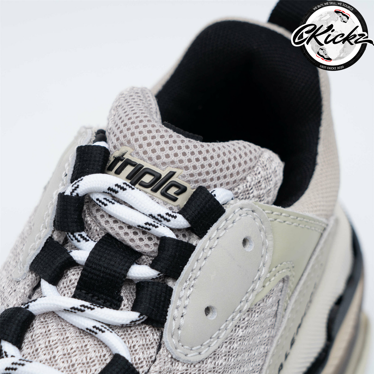 Balenci Triple S Beige